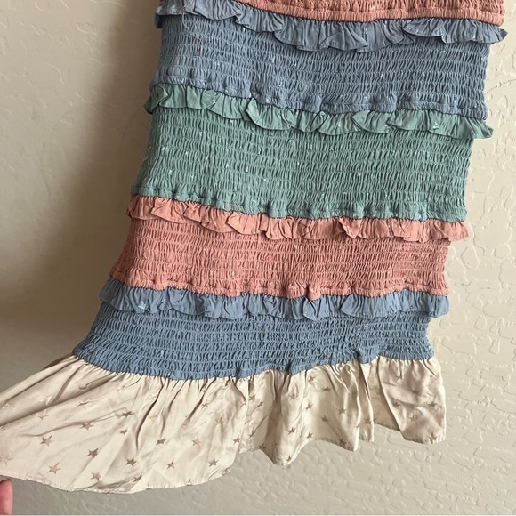 Storia Smocked Colorblock Star Dress - Picture 8 of 11